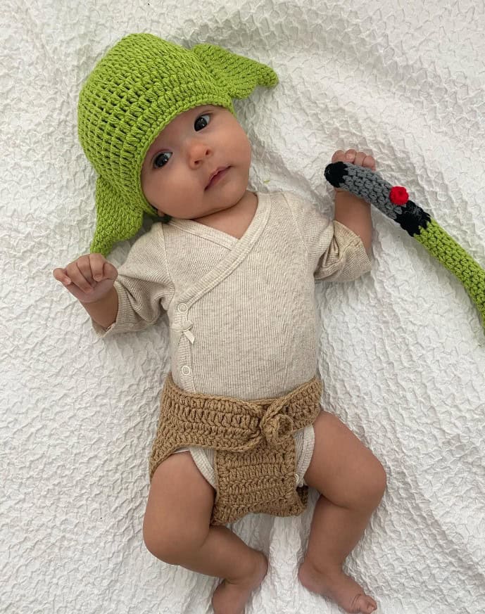 Baby Yoda Halloween Costume