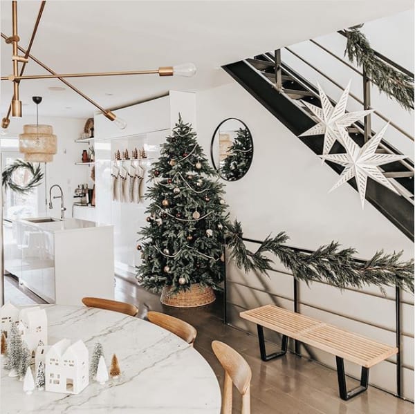 modern and neutral christmas decor ideas - danetab