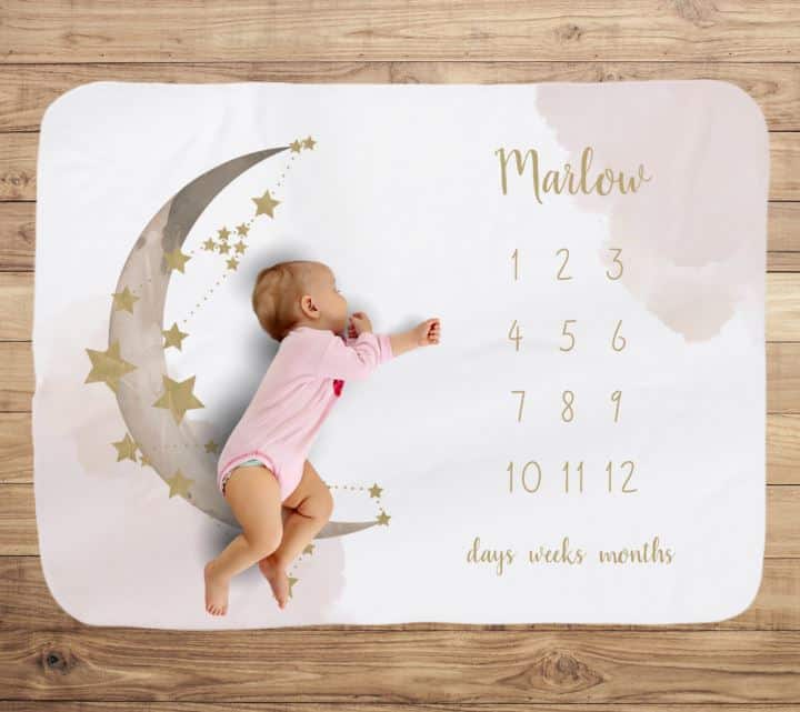 Baby Milestone Ideas with Milestone Blankets 1