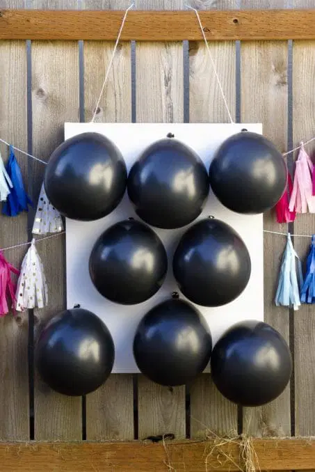 Gender Reveal Party Ideas - Balloon Dart