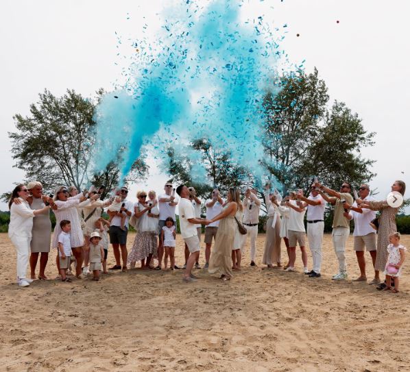 Unique Gender Reveal Party Ideas - Gender Reveal with Smoke Bomb
