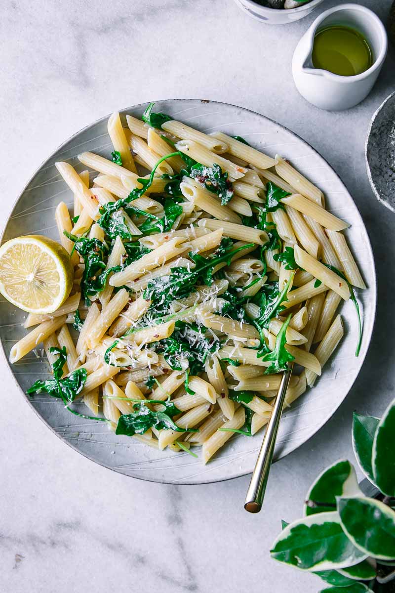 Easy and Cold Pasta Salad Recipes - Lemon Arugula Spicy Penne Pasta