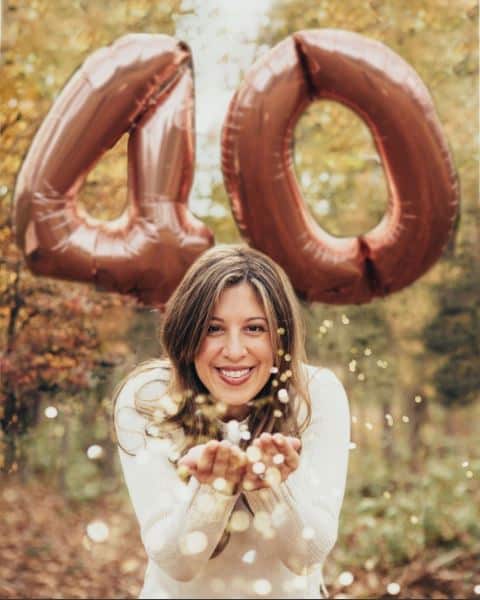 40th Birthday Photoshoot Ideas - Outdoors at a Landmark