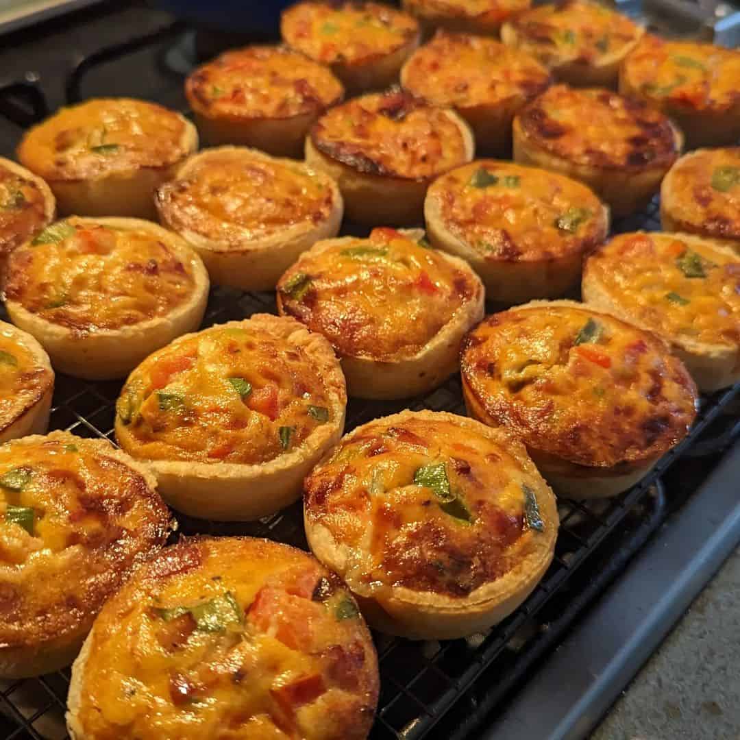 8-Potluck-Recipes-Mini-Quiches-2