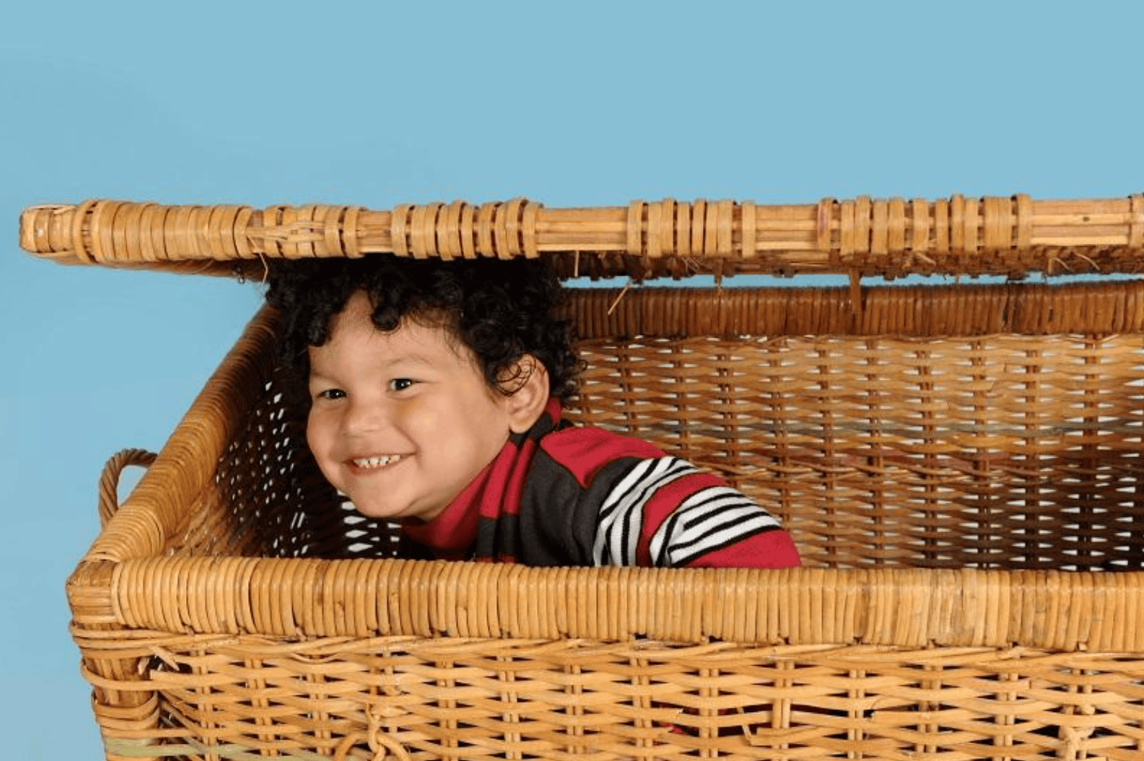 Indoor-Games-for-Kids-Hide-and-Seek-2