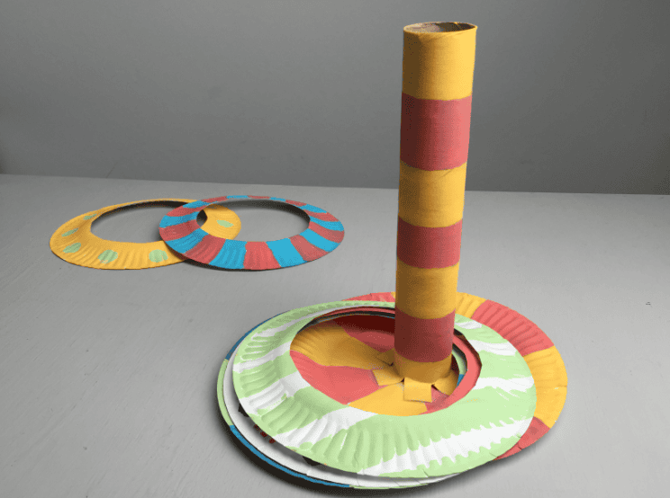 Indoor-Games-for-Kids-Ring-Toss-with-Paper-Plates-2