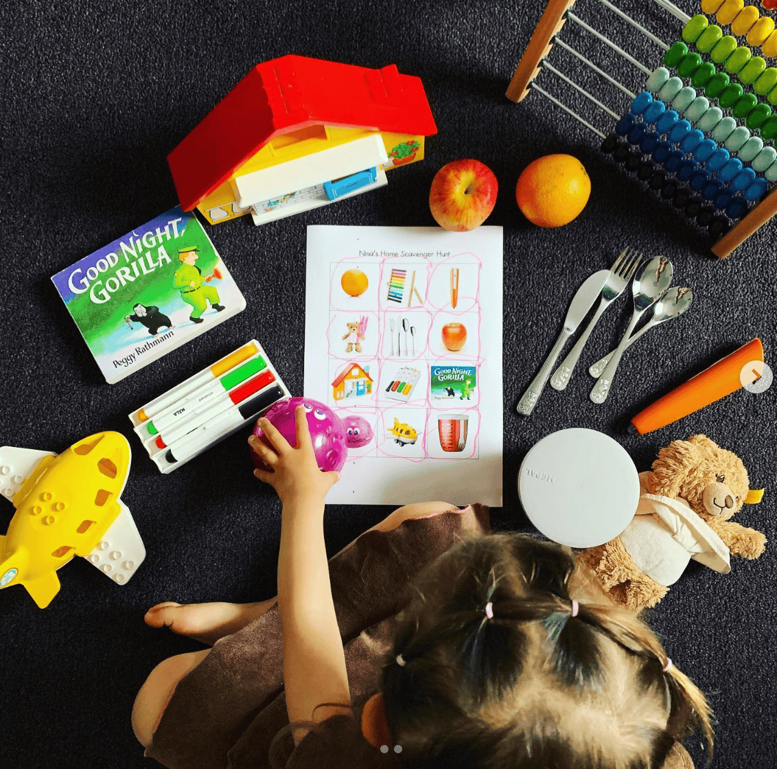 Indoor-Games-for-Kids-Scavenger-Hunt (3)