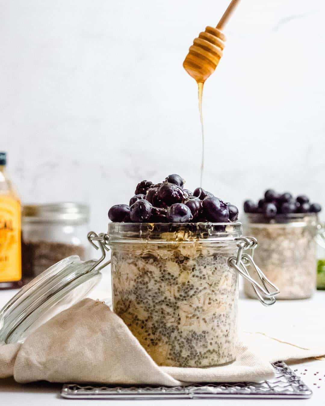 1-Make-And-Take-Breakfast-Ideas-Overnight-Oats