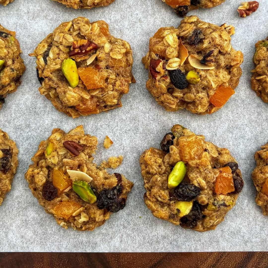 24-Make-And-Take-Breakfast-Ideas-Granola-Cookies